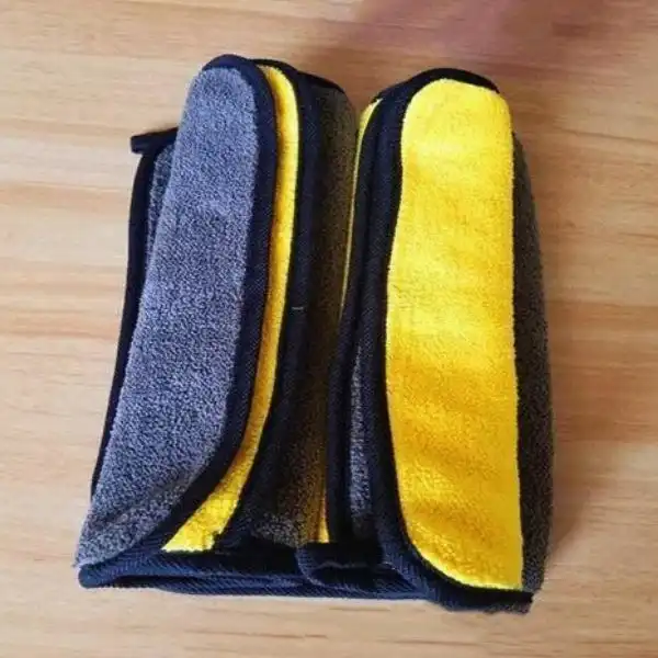 Lint-Free Car Towel