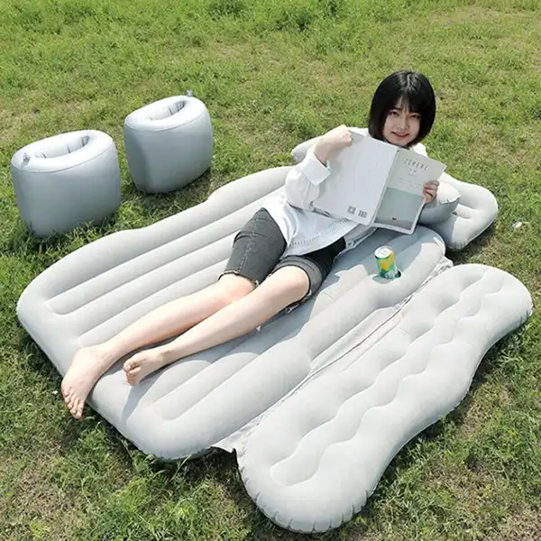 Travel Sleeping Car Rear Bed