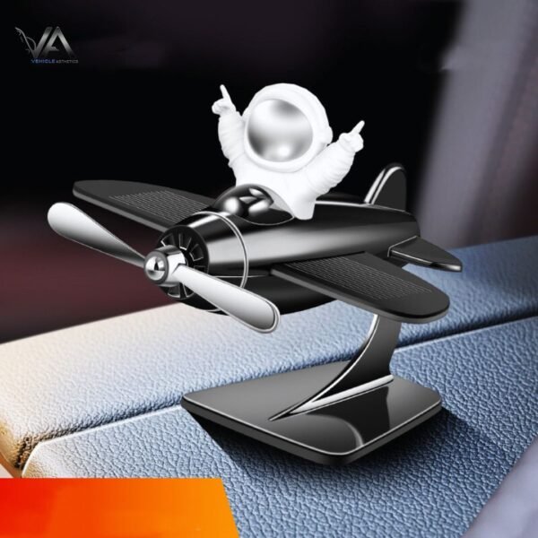 Car Astronaut Solar Airplane Aromatherapy Ornament (5) Solar-Powered Car Ornament